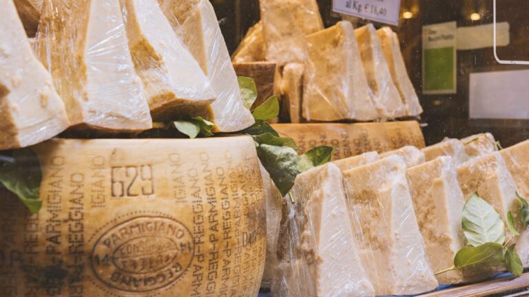 Are Parmesan and Parmigiano Reggiano the same?  –LifeSavvy