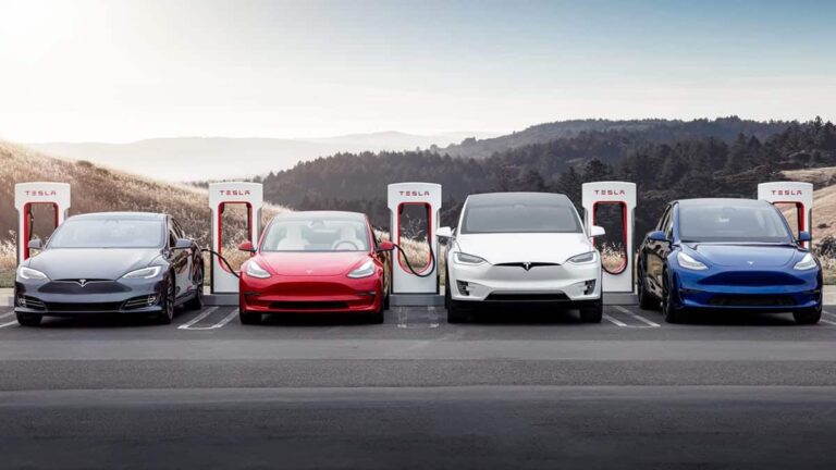 Tesla Wants Its Unlimited Free Supercharging Back – Review Geek